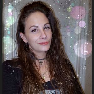 Meet your Posher, Candice